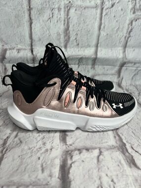Women’s UA Flow Breakthru 4 Basketball Shoes-Black/Rose Gold-Size 8.5
